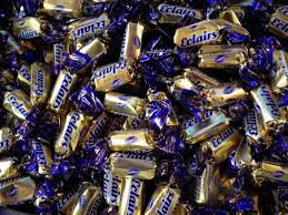 Cadbury Choclairs (384g) View 2